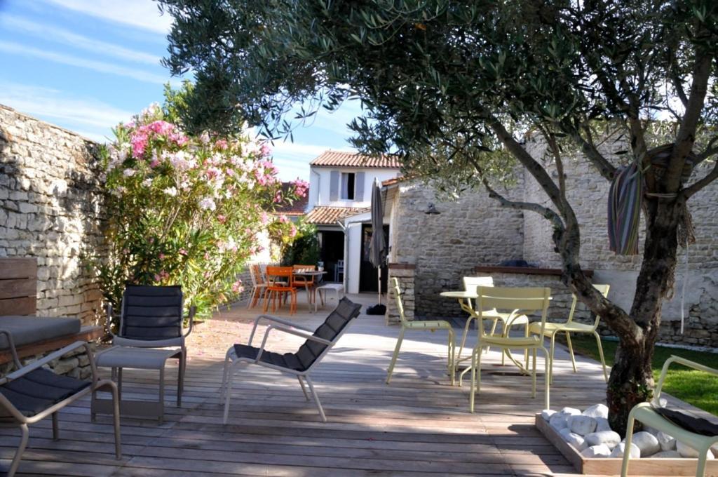 Villa L'Olivier De Milou Le Bois-Plage-en-Ré Exterior foto